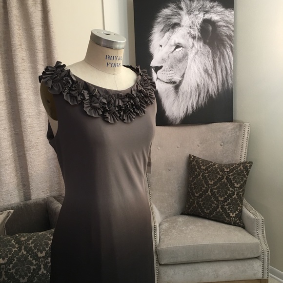 RONNIE NICOLE Dresses & Skirts - Taupe Stretch Knit Dress